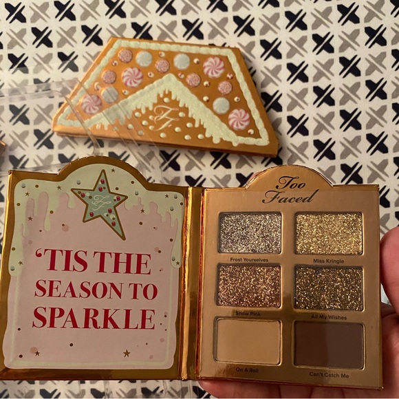Too Faced 2019 Holiday Makeup - Picture 3 of 6